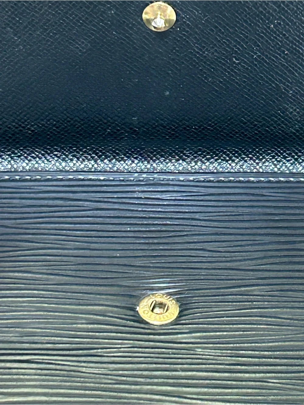 Louis Vuitton Black Epi Leather Wallet Approximately 4.5 x 5